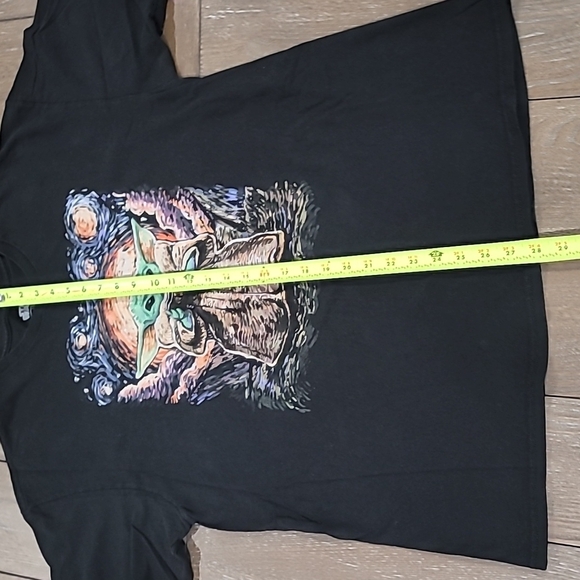 Star Wars The MandalorianThe Child Starry Night T-Shirt Size XL - Picture 6 of 6